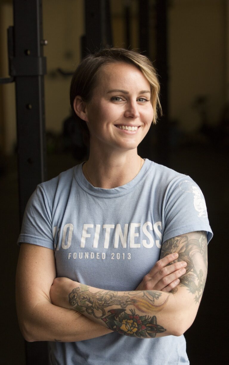 Samantha Stuart 768x1223
