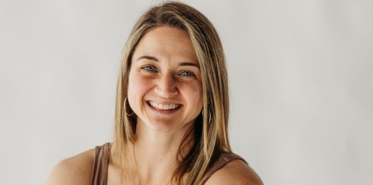 headshot Kelly Swann 768x381